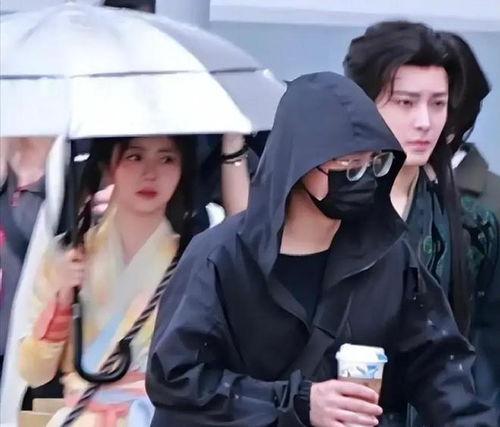 吃瓜娱乐八卦最新版一分钟,明星恋情、新剧预告，一网打尽！”